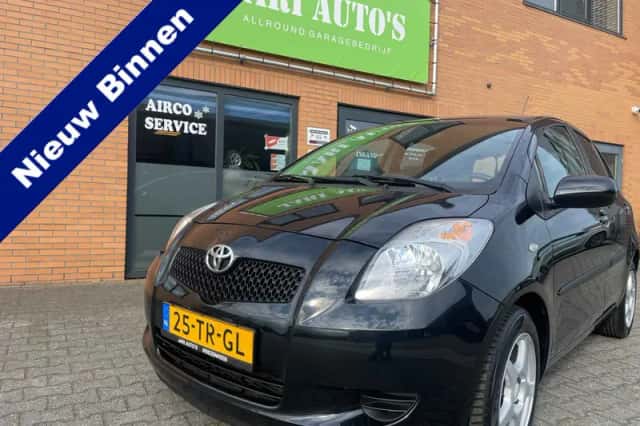 Toyota Yaris (2007) thumbnail 1