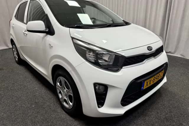 Kia Picanto (2019) thumbnail 2