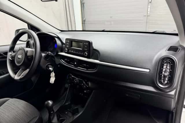 Kia Picanto (2019) thumbnail 6