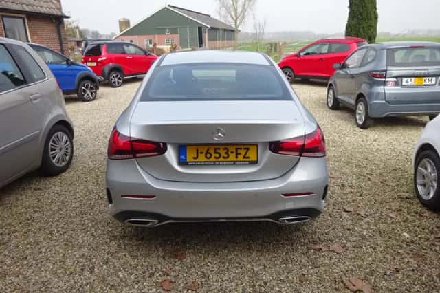 Mercedes-Benz A-Klasse (2019) thumbnail 3