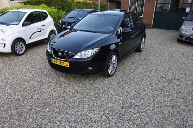 SEAT Ibiza (2012) thumbnail 1