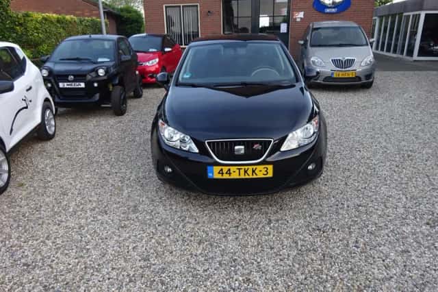 SEAT Ibiza (2012) thumbnail 6