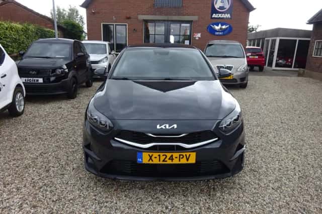 Kia Ceed (2024) thumbnail 6