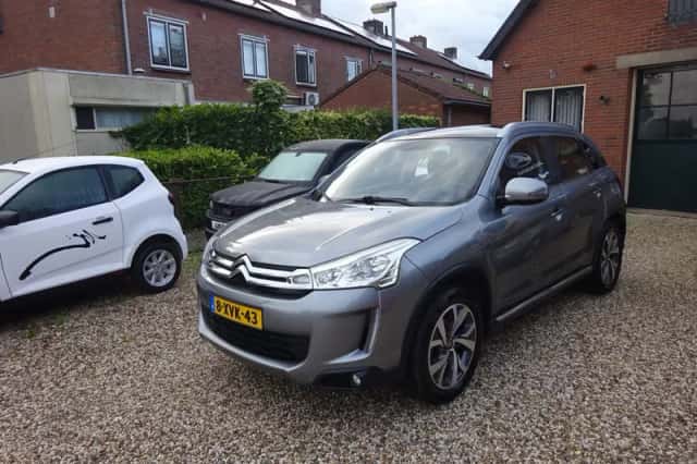 Citroën C4 Aircross (2014) thumbnail 1