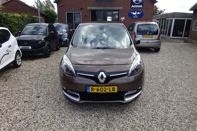 Renault Scénic (2015) thumbnail 6