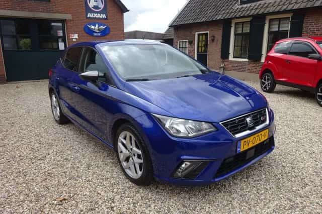 SEAT Ibiza (2017) thumbnail 5