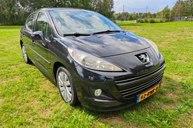 Peugeot 207 (2011) thumbnail 1