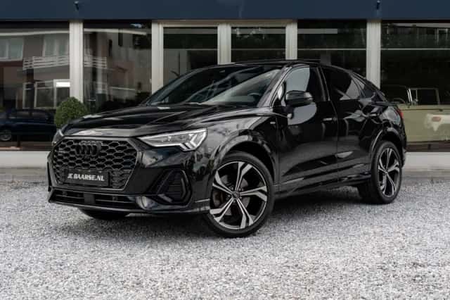Audi Q3 Sportback (0) thumbnail 1