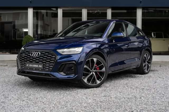 Audi Q5 Sportback (0) thumbnail 1