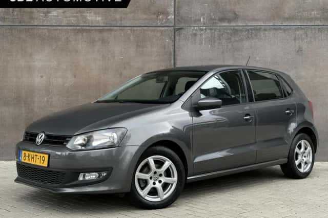 Volkswagen Polo (2012) thumbnail 1