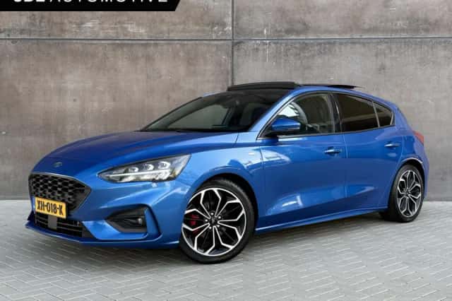 Ford Focus (2019) thumbnail 1