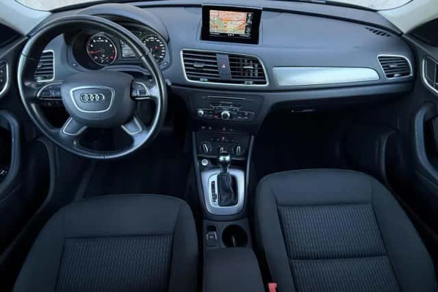 Audi Q3 (2015) thumbnail 5