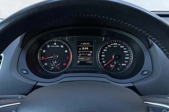 Audi Q3 (2015) thumbnail 6