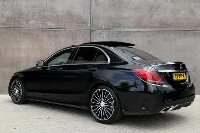 Mercedes-Benz C-Klasse (2019) thumbnail 2