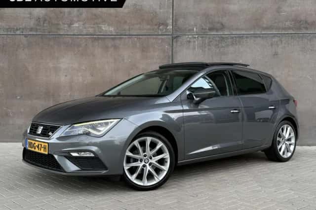 SEAT Leon (2017) thumbnail 1