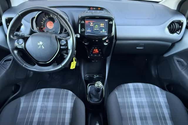 Peugeot 108 (2020) thumbnail 5