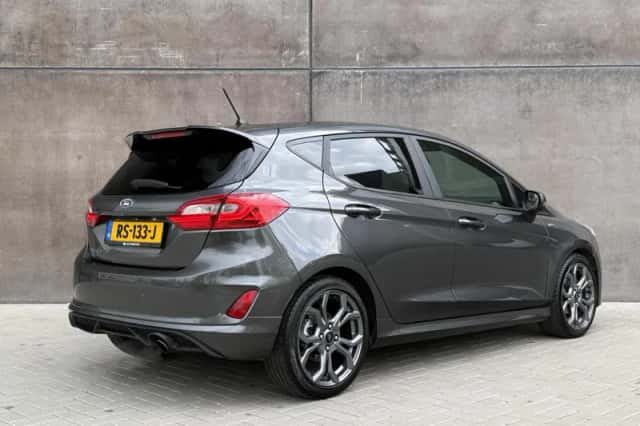 Ford Fiesta (2018) thumbnail 3