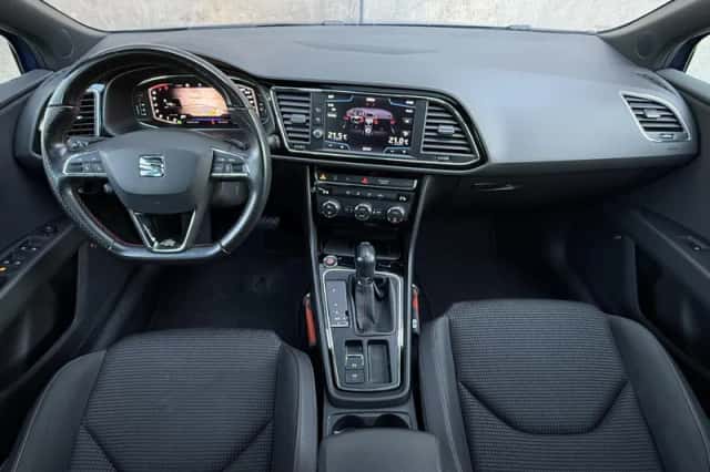SEAT Leon (2019) thumbnail 5