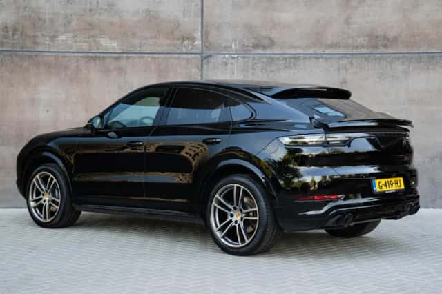 Porsche Cayenne Coupé (2019) thumbnail 2