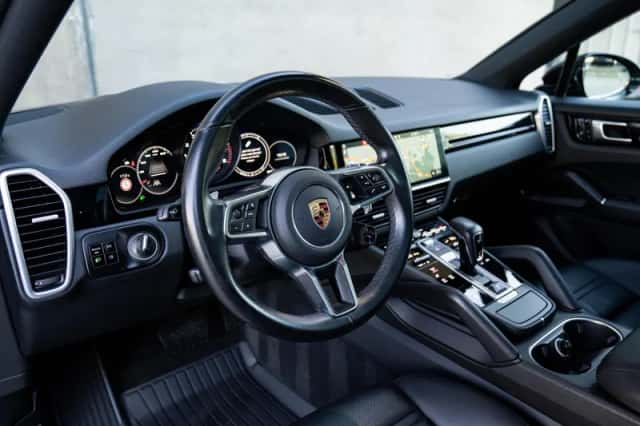 Porsche Cayenne Coupé (2019) thumbnail 5