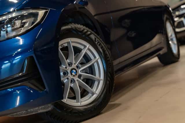 BMW 3-Serie (2019) thumbnail 3