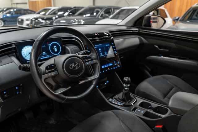 Hyundai Tucson (2023) thumbnail 2