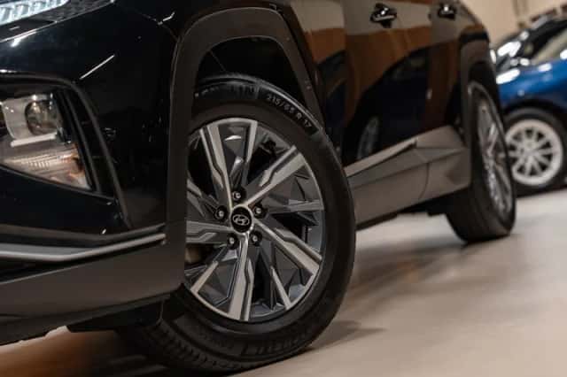 Hyundai Tucson (2023) thumbnail 3
