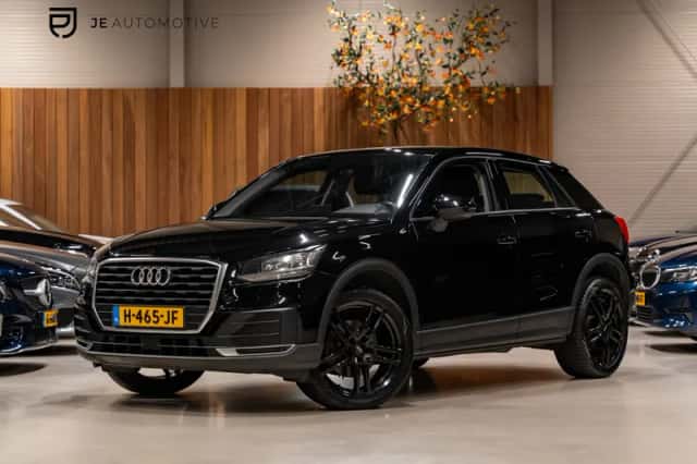 Audi Q2 (2017) thumbnail 1