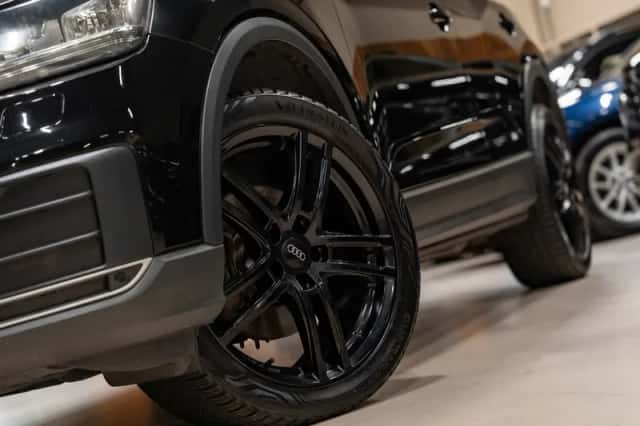 Audi Q2 (2017) thumbnail 3