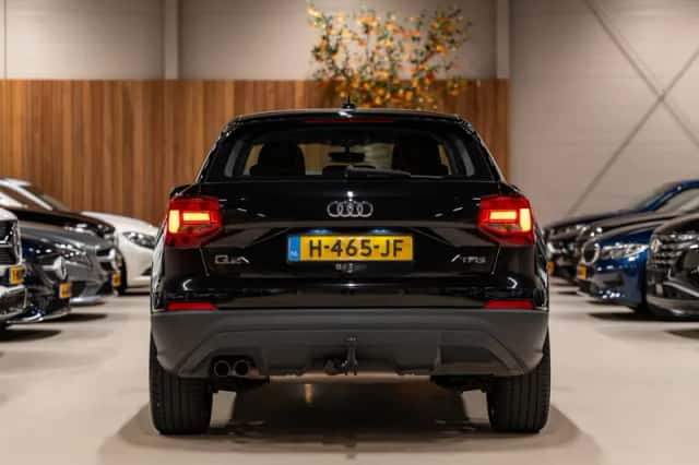 Audi Q2 (2017) thumbnail 5