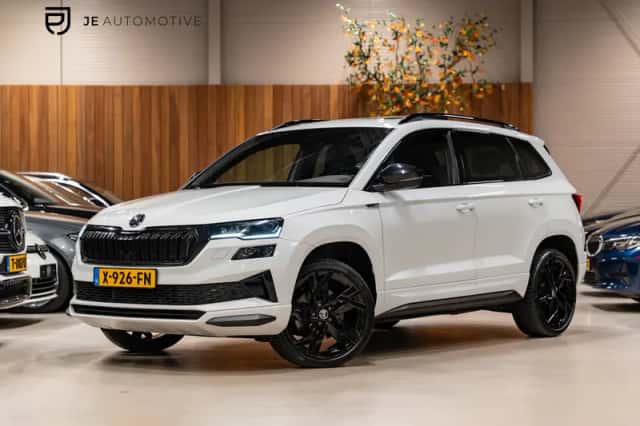 Škoda Karoq (2023) thumbnail 1