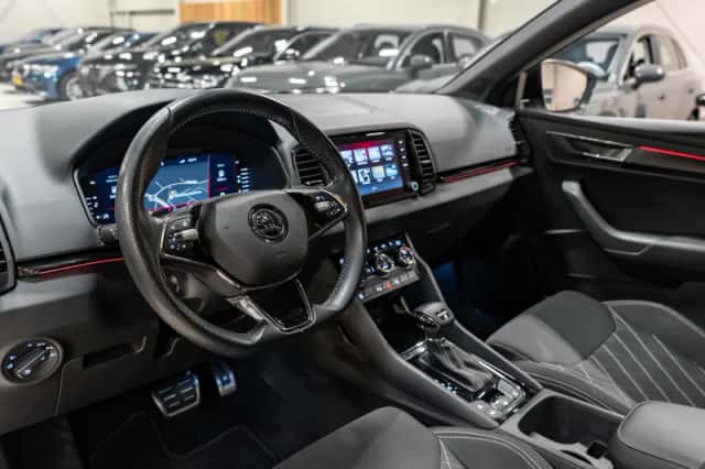 Škoda Karoq (2023) thumbnail 2