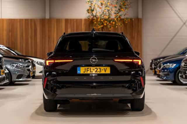 Opel Astra (2024) thumbnail 5