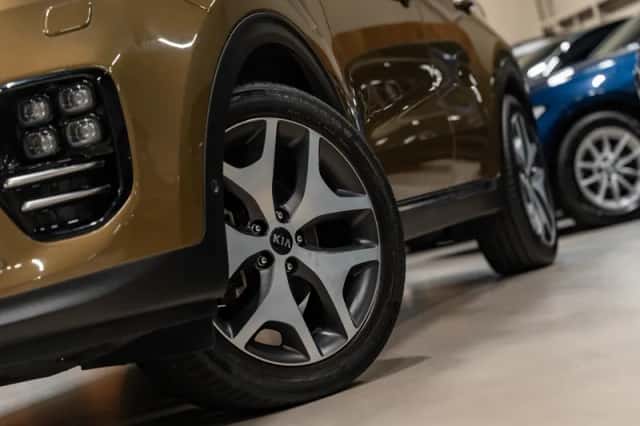 Kia Sportage (2016) thumbnail 3