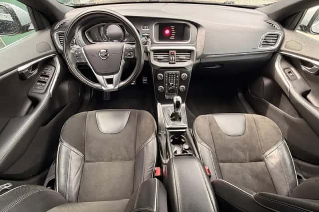 Volvo V40 (2017) thumbnail 6