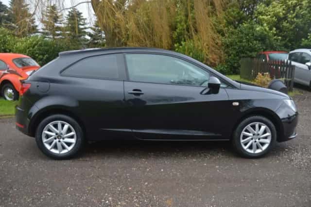 SEAT Ibiza (2012) thumbnail 5