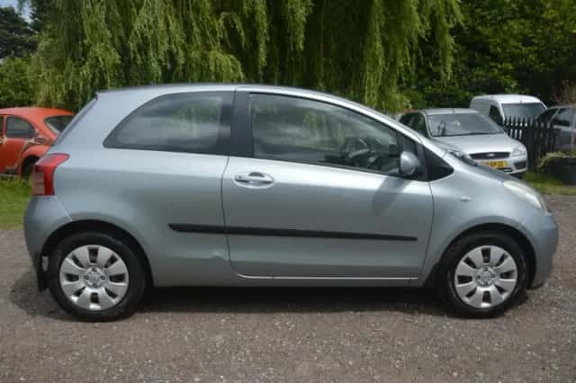 Toyota Yaris (2006) thumbnail 5