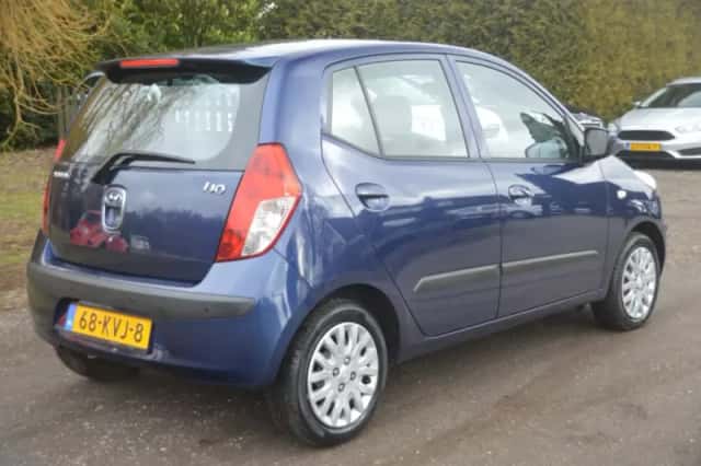 Hyundai i10 (2010) thumbnail 3