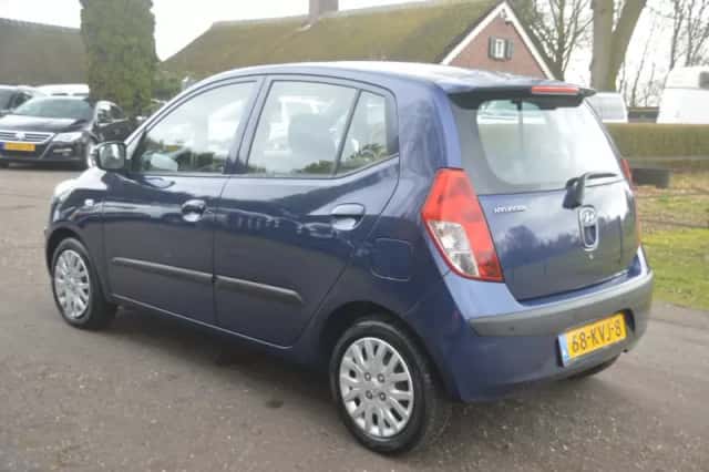 Hyundai i10 (2010) thumbnail 4