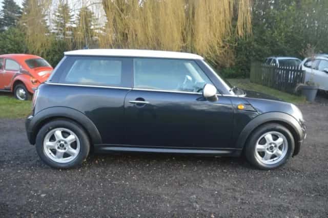 MINI Cooper (2008) thumbnail 5