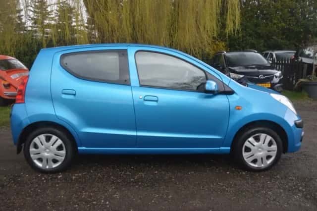 Nissan Pixo (2010) thumbnail 5