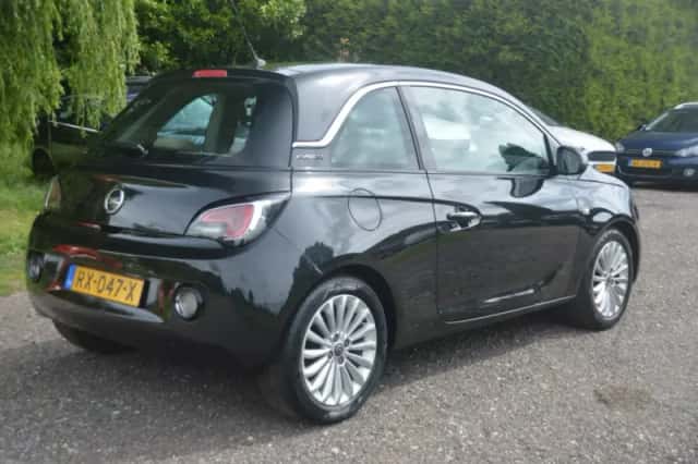 Opel Adam (2014) thumbnail 3