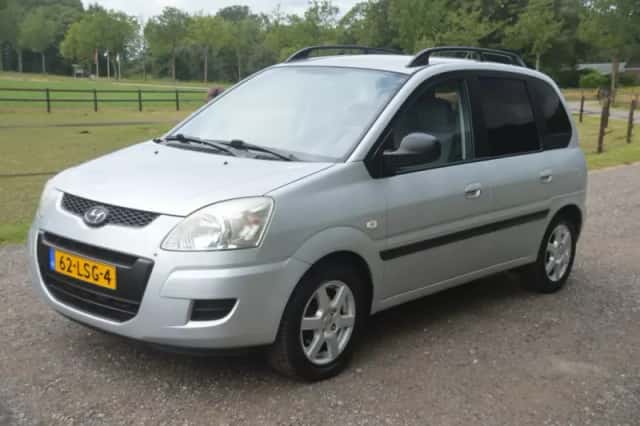 Hyundai Matrix (2010) thumbnail 1