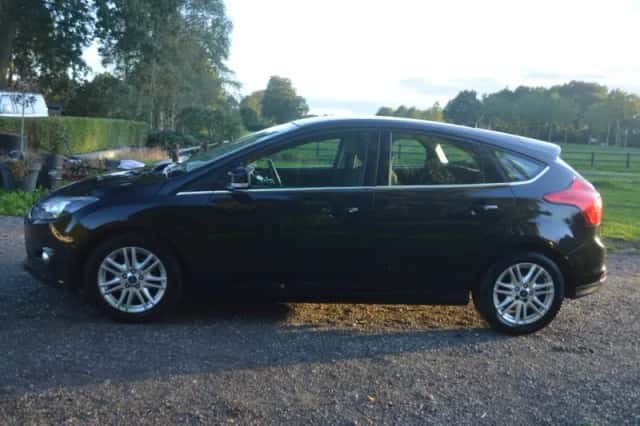 Ford Focus (2012) thumbnail 6