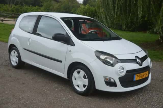 Renault Twingo (2014) thumbnail 2
