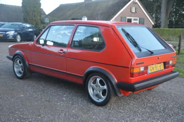 Volkswagen Golf (1983) thumbnail 4