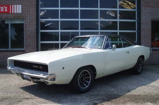 Dodge Charger (1968) thumbnail 1