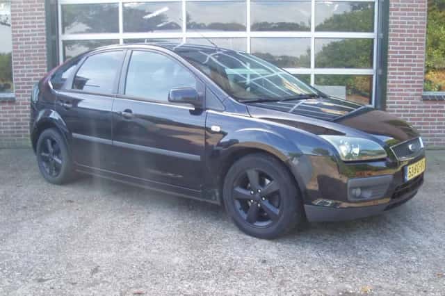 Ford Focus (2006) thumbnail 4