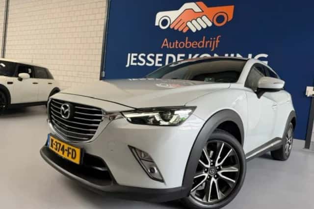 Mazda CX-3 (2015) thumbnail 1