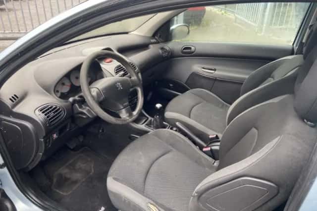 Peugeot 206 (2006) thumbnail 6